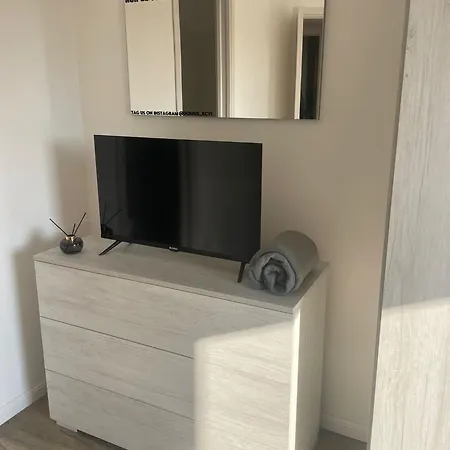 2 Bagni, 2 A Piramide Ostiense 公寓 *